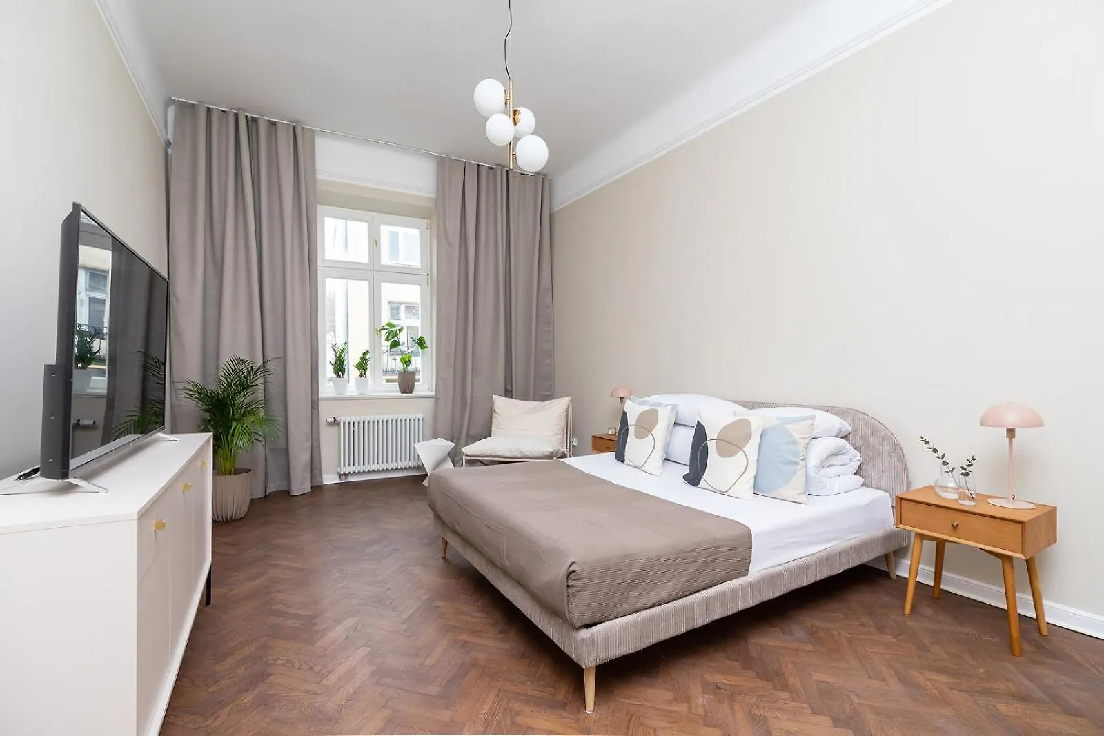 3 Bedroom Apartment With The Balcony - Rejtana 10 Krakow